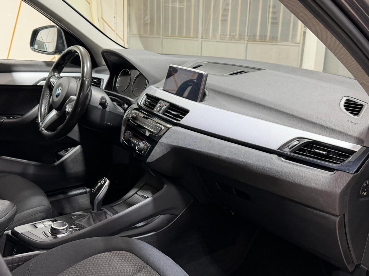 BMW - X1 - sDrive18d Msport