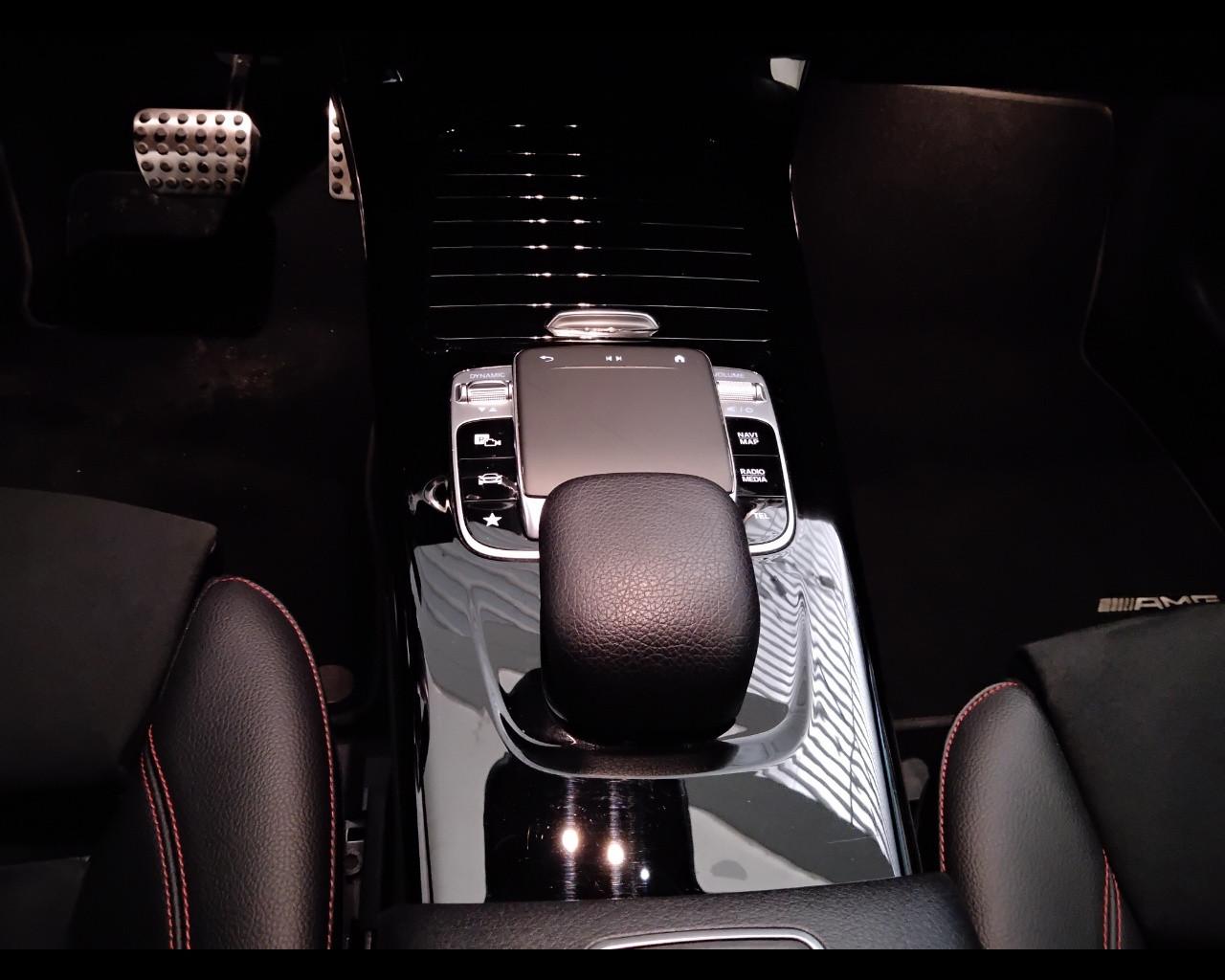 Mercedes-Benz CLA Sh.Brake - X118 - CLA Shooting Brake 200 d Premium auto