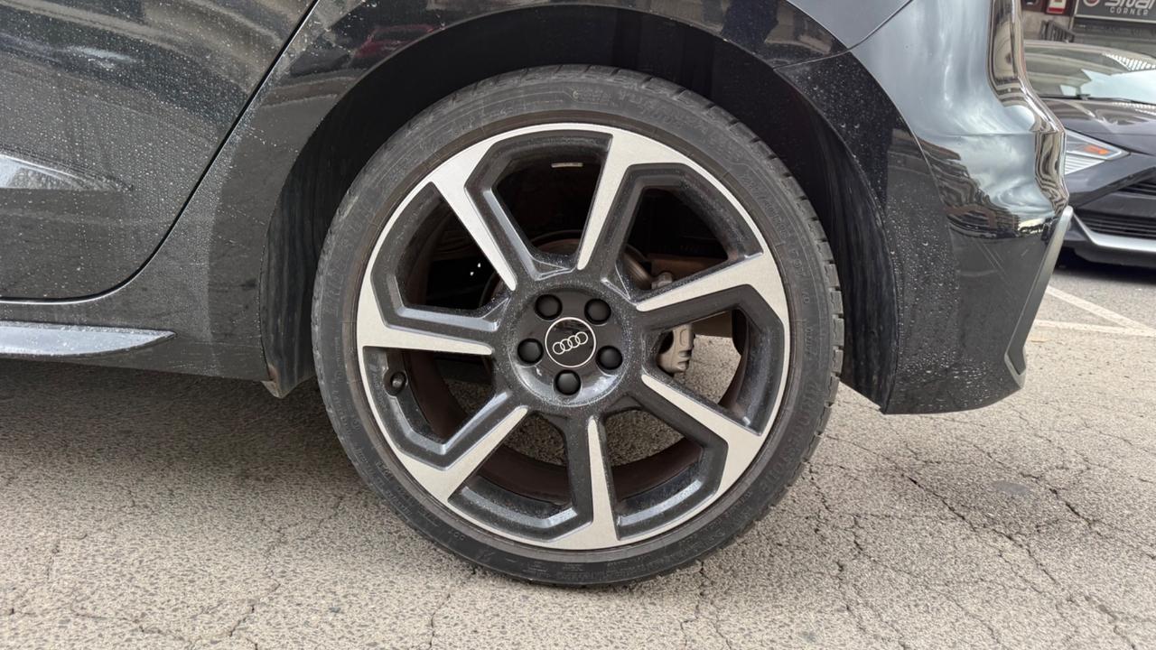 Audi A1 SPB 30 TFSI S line edition LED NAVI CAR PLAY KAMERA CLIMA AUTOMATICO PDC BLUETOOTH CERCHI 18