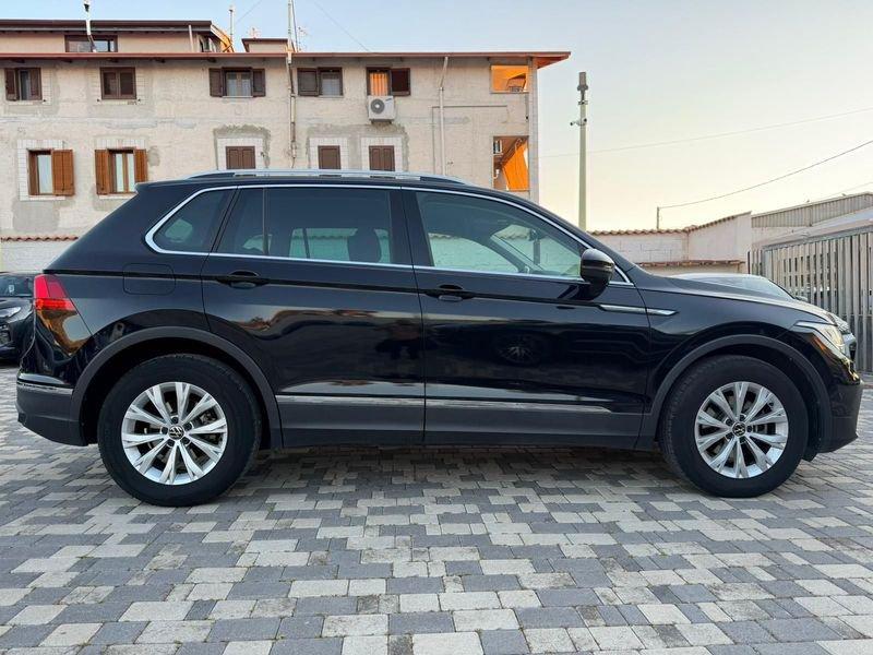 Volkswagen Tiguan Life 2.0 TDI 122 CV