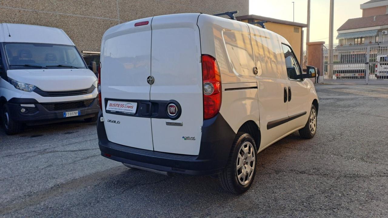 FIAT DOBLO' 1.4 T-JET NATURAL POWER LOUNGE- KM. 73000 - SCAD. BOMBOLE 01/2028 RINNOVABILI!