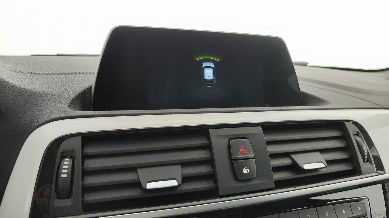 BMW Serie 1 F/20-21 2015 - 116d Urban 5p auto