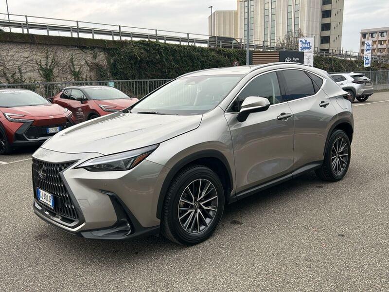 Lexus NX NX Hybrid 4WD Premium IVA ESPOSTA COMPRESA