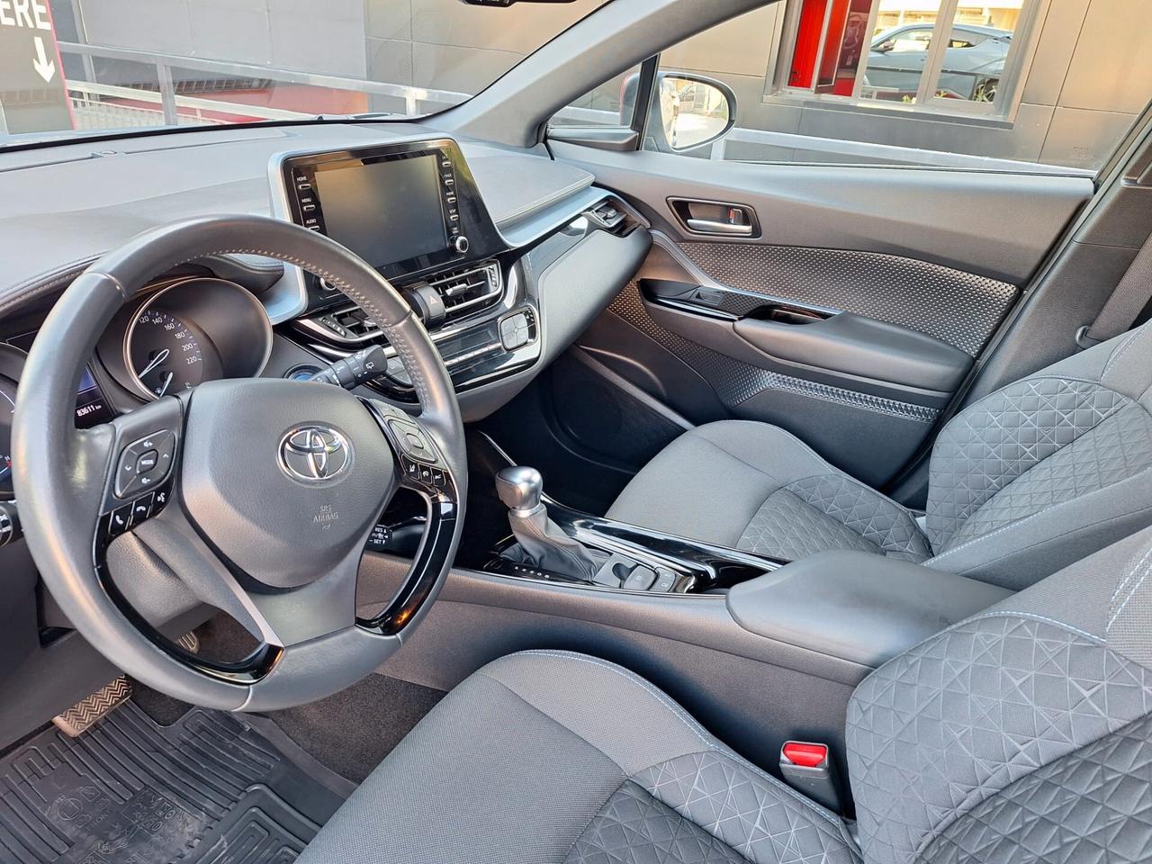 Toyota C-HR 1.8 Hybrid E-CVT GR Sport X NEOPATENTATI Unico Proprietario, Iva Esposta