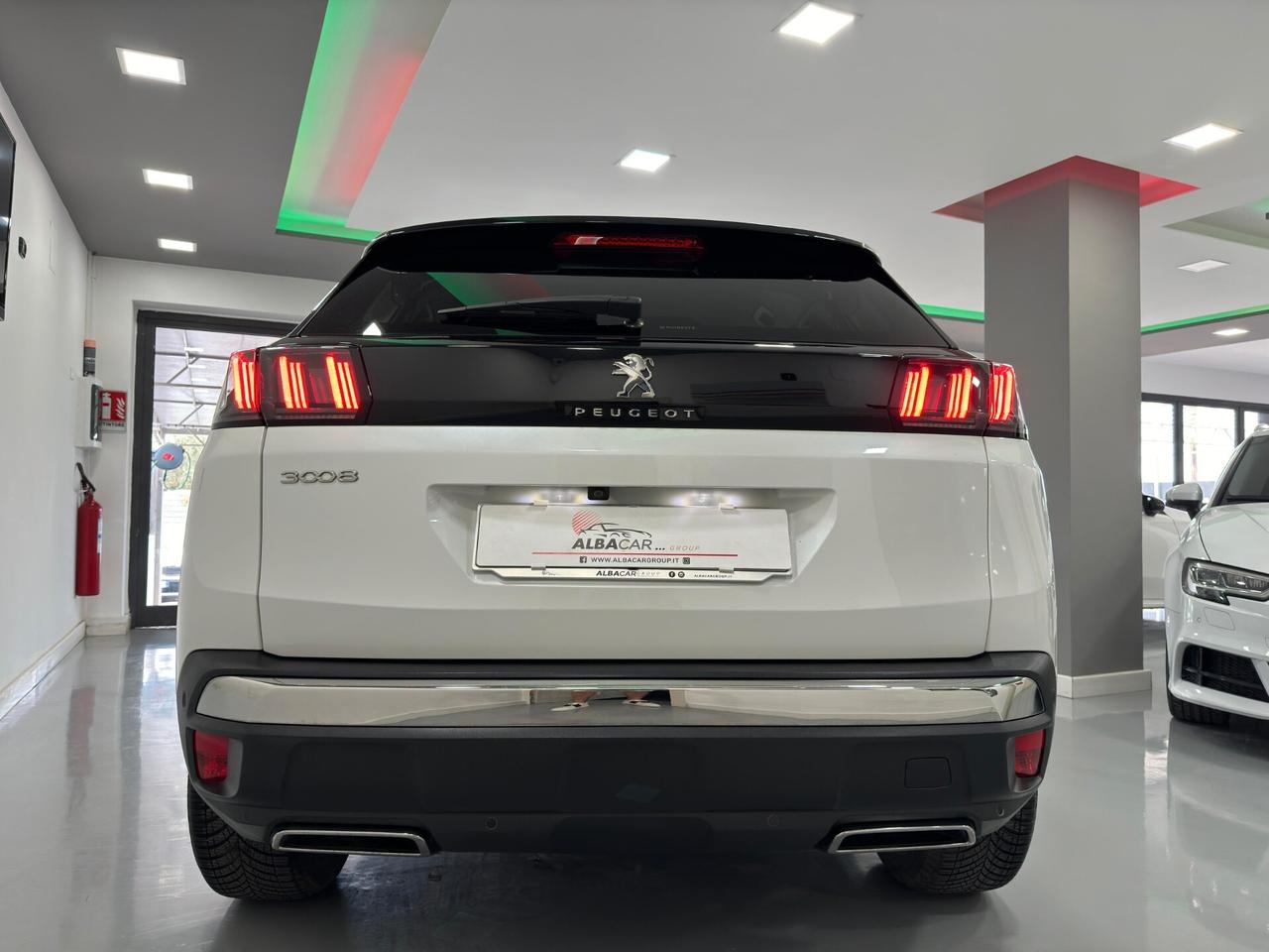Peugeot 3008 BlueHDi 130 S&S EAT8 Allure