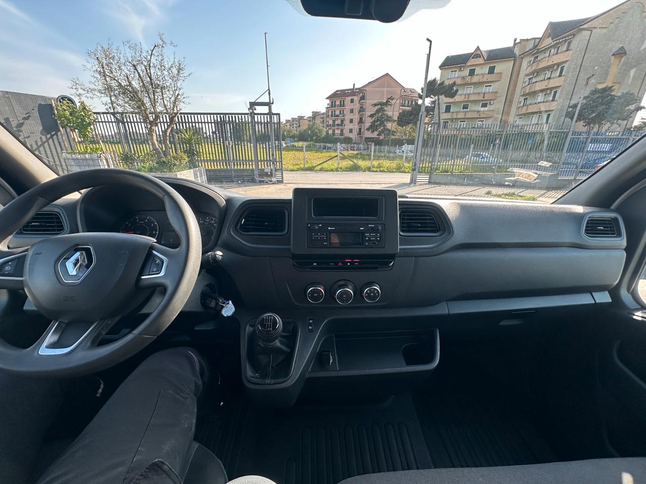 Renault Master 2.3 136 CV
