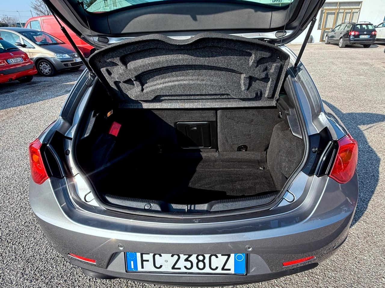Alfa Romeo Giulietta 1.6 JTDm-2 120 CV Exclusive