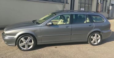 Jaguar X-Type 2.0D cat Wagon Executive EU3