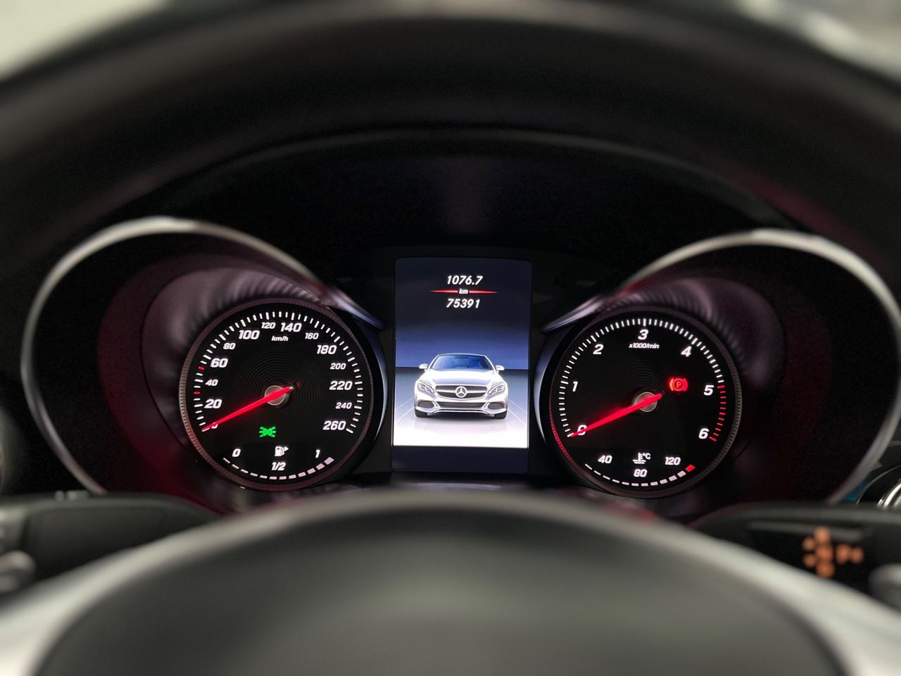 Mercedes Benz C220d Cabrio Premium Plus AMG 170 cv