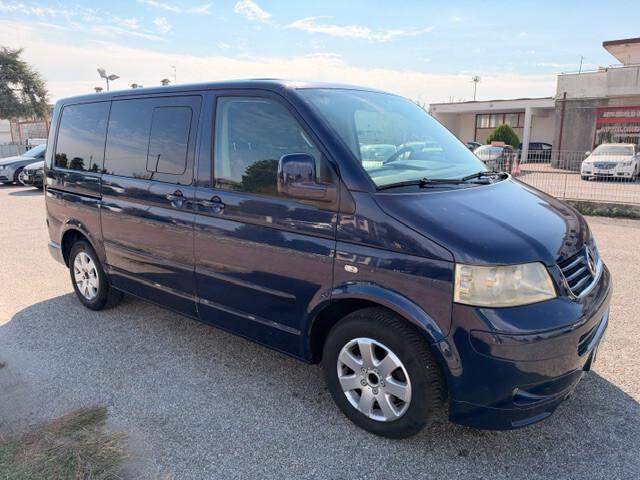Volkswagen Transporter 2.5 TDI/174CV PC Kombi