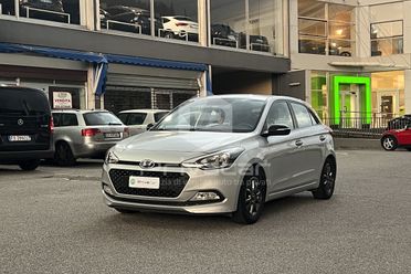 HYUNDAI i20 1.2 5 porte Blackline