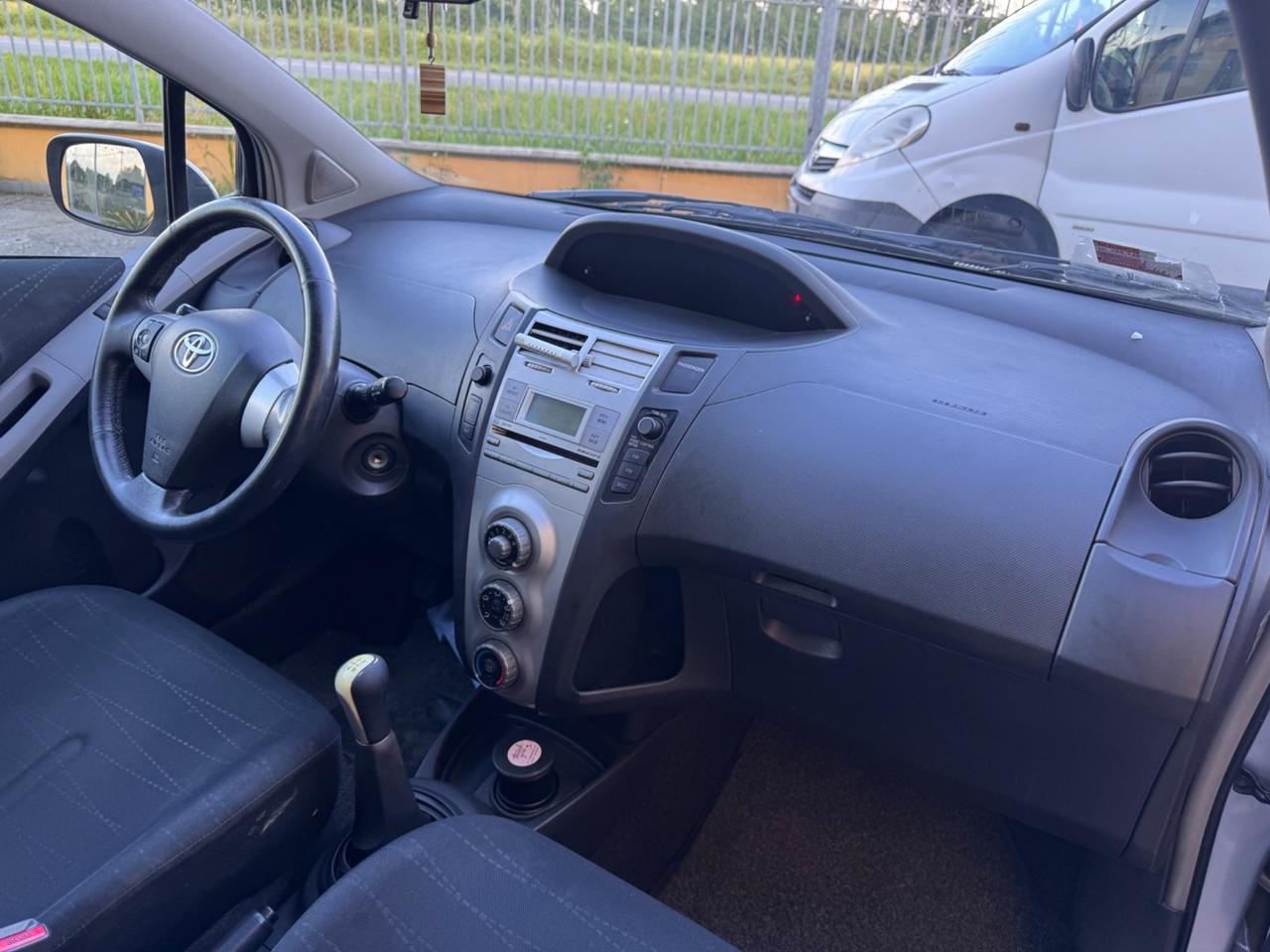 Toyota Yaris 1.3 5 porte