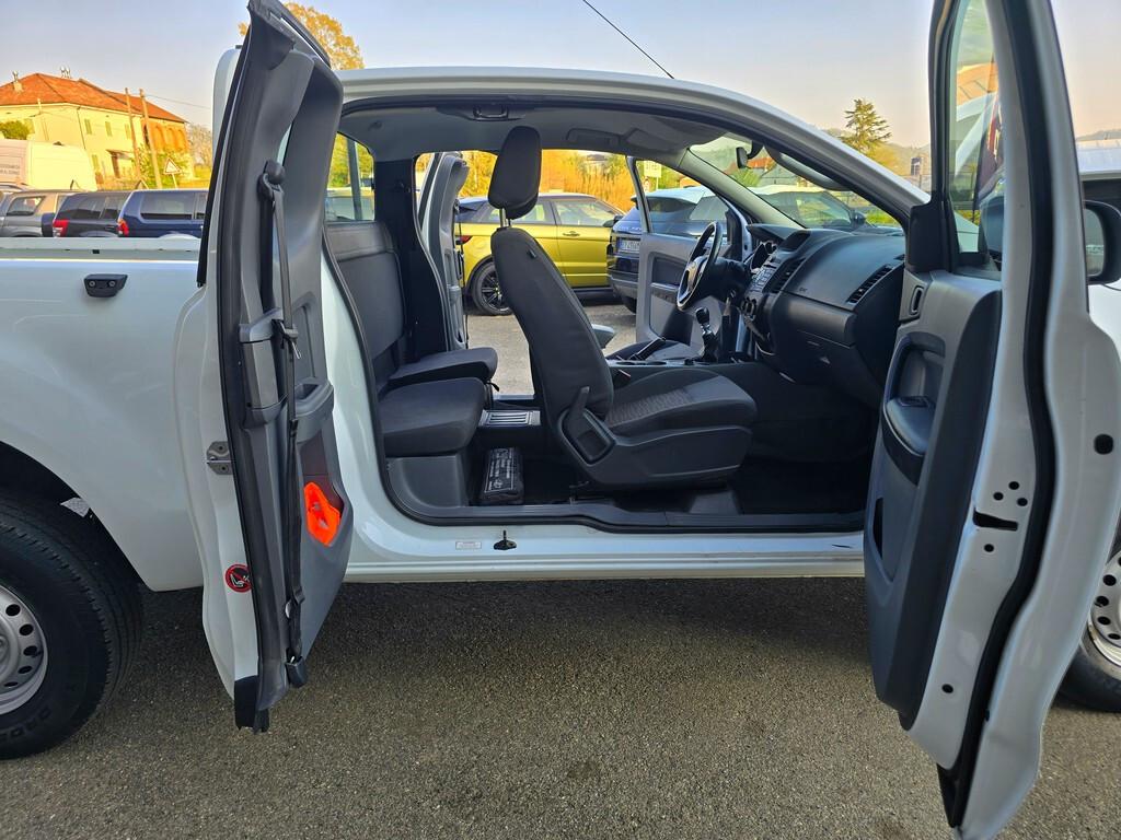 Ford Ranger 2.2 TDCi Super Cab XL CON SOLO 38000 KM!