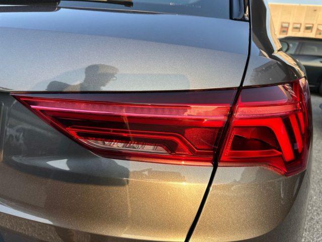 AUDI Q3 35 TFSI S tronic S-line edition