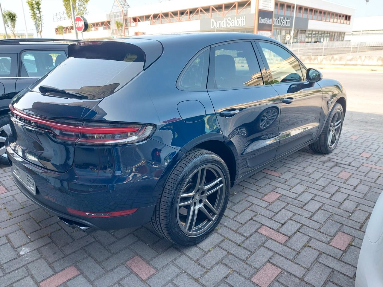 Porsche Macan 2.0 245CV NO SUPERBOLLO TETTO NAVI CERCHIO 20
