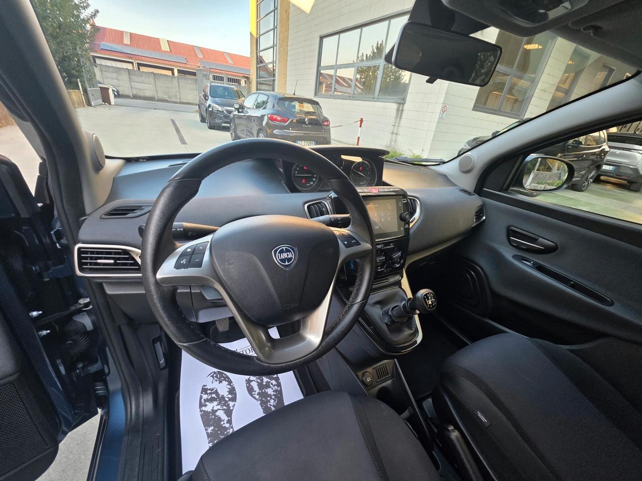 Lancia Ypsilon Hybrid Gold PREZZO REALE