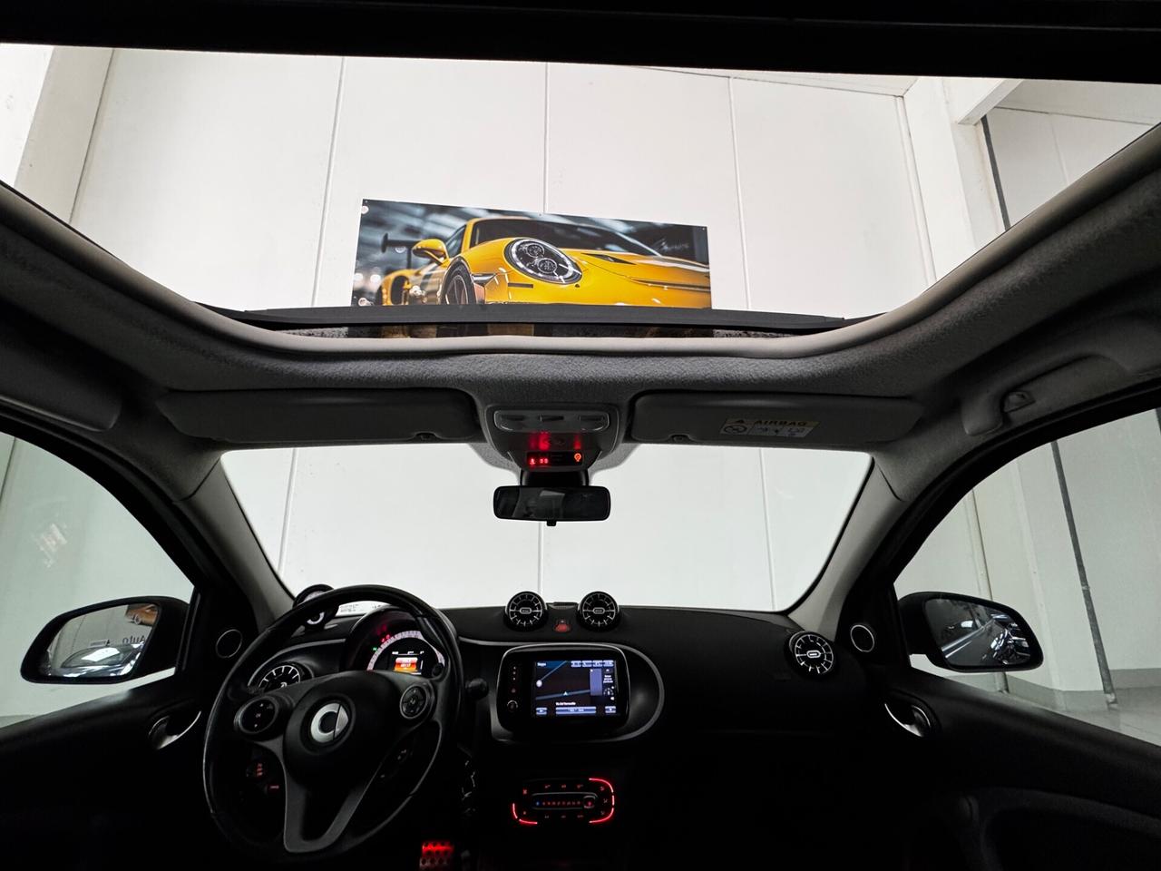 Smart ForFour 90 0.9 Turbo twinamic JBL BRABUS