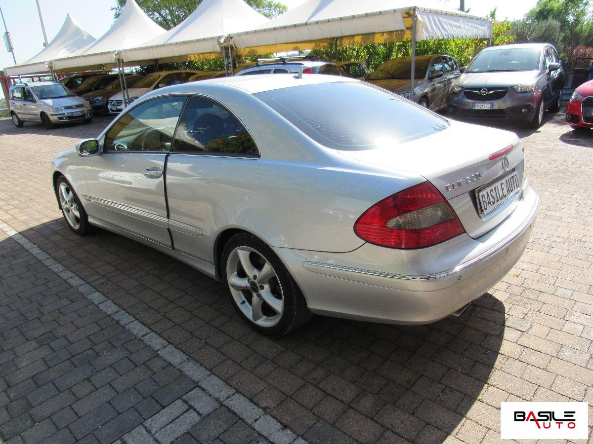 MERCEDES - Classe CLK CoupÃ¨ - 220 CDI Avantgarde
