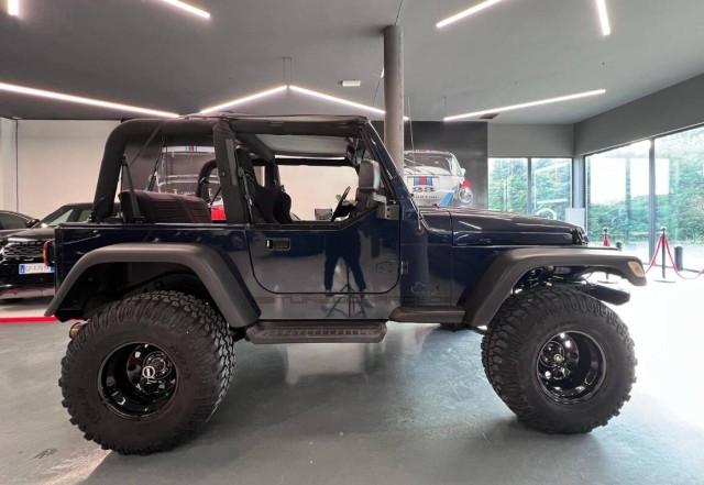 Jeep Wrangler 4.0 Sport c CL hard top