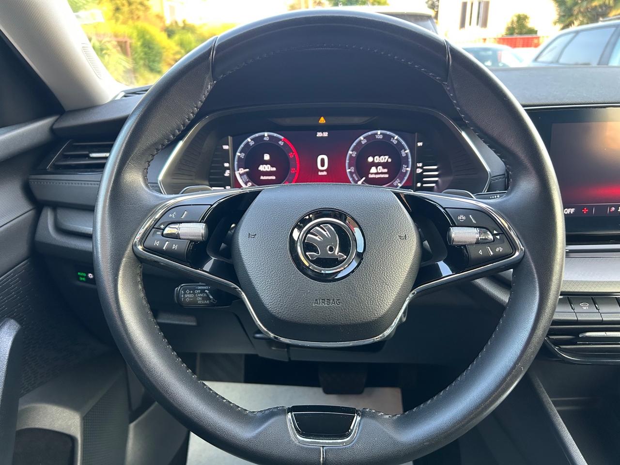Skoda Octavia 2.0 TDI EVO cambio automatico