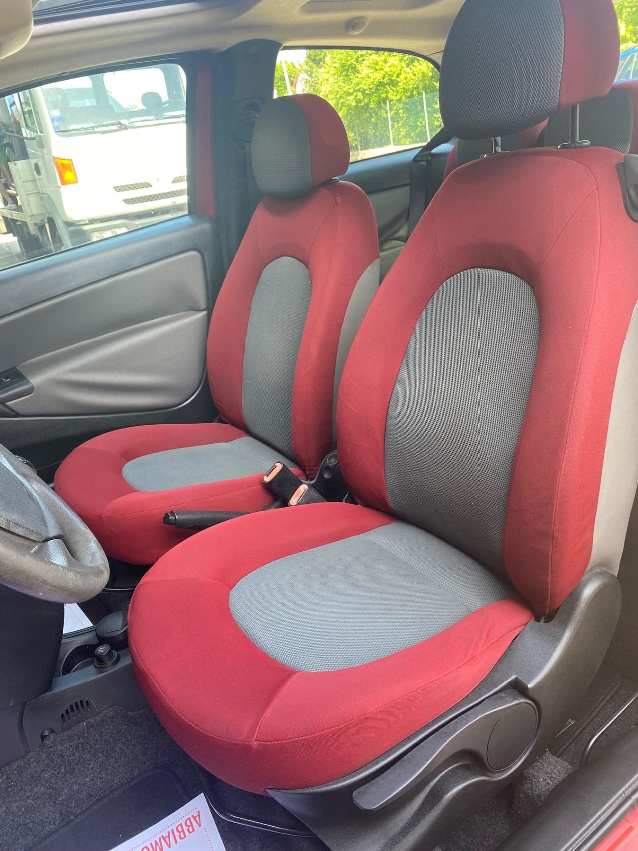 Lancia Ypsilon 1.2 Oro neopatentato Tettuccio
