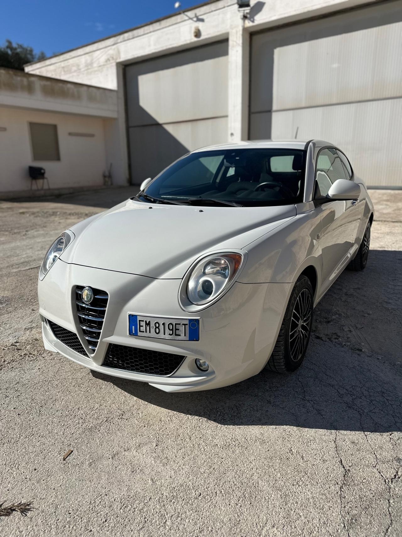 Alfa Romeo MiTo 1.4 77 CV NEO PATENTATI