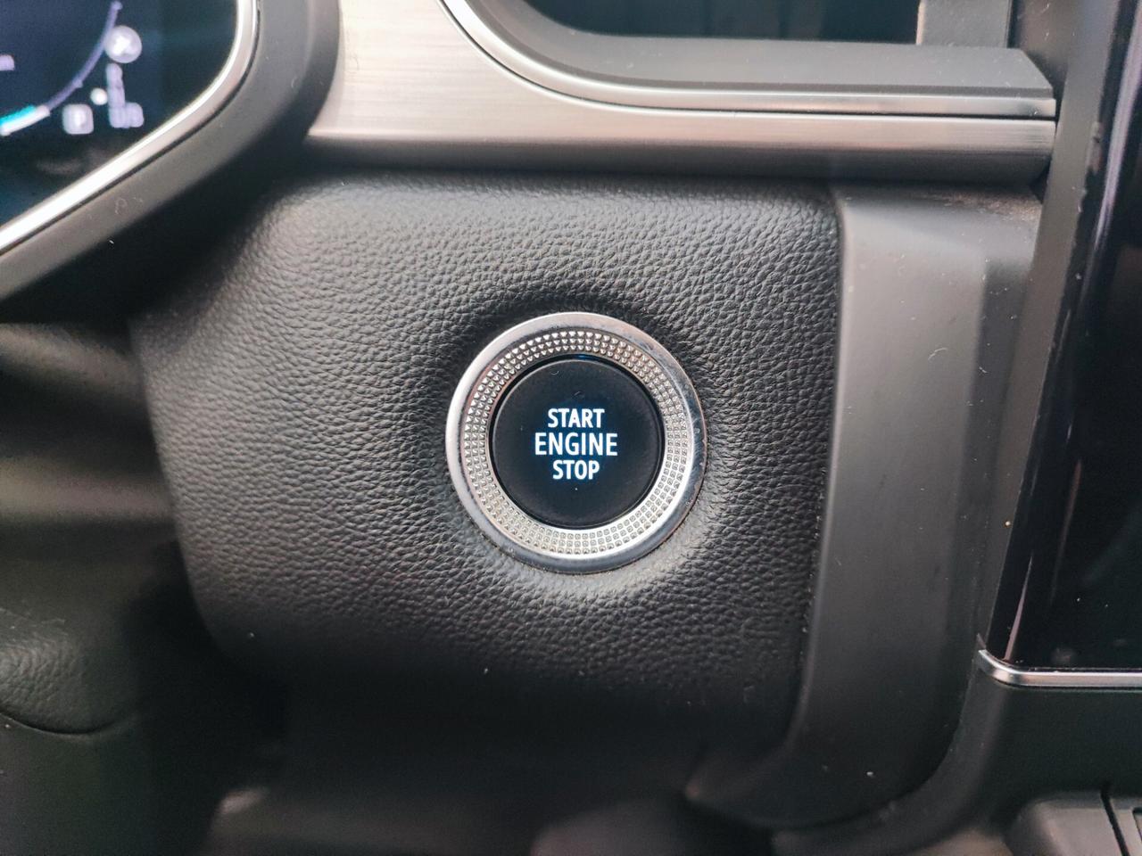 Renault Captur Plug-in Hybrid E-Tech 1 Initiale Paris