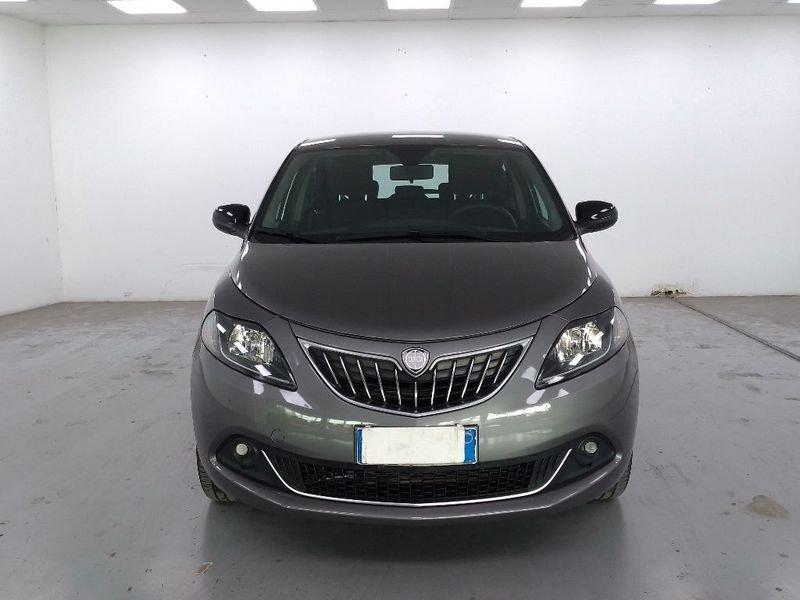 Lancia Ypsilon 1.0 firefly hybrid Gold s&s 70cv