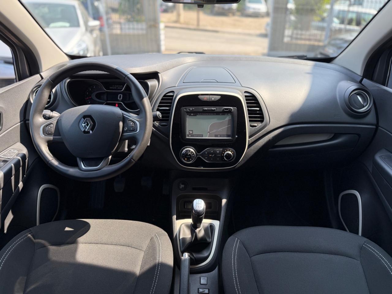 Renault Captur dCI 90 CV ADATTA NEO PAT. Km certif