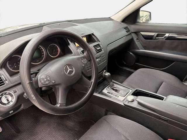 Mercedes-Benz C 220 CDI BlueEFFICIENCY Avantgarde AMG
