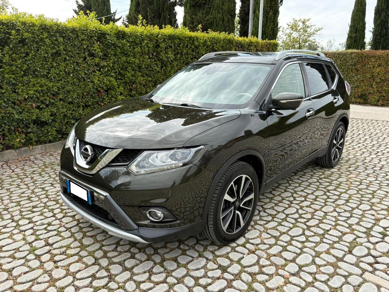 NISSAN X-Trail 1.6dCi 4WD Tekna 7 posti -12-2015