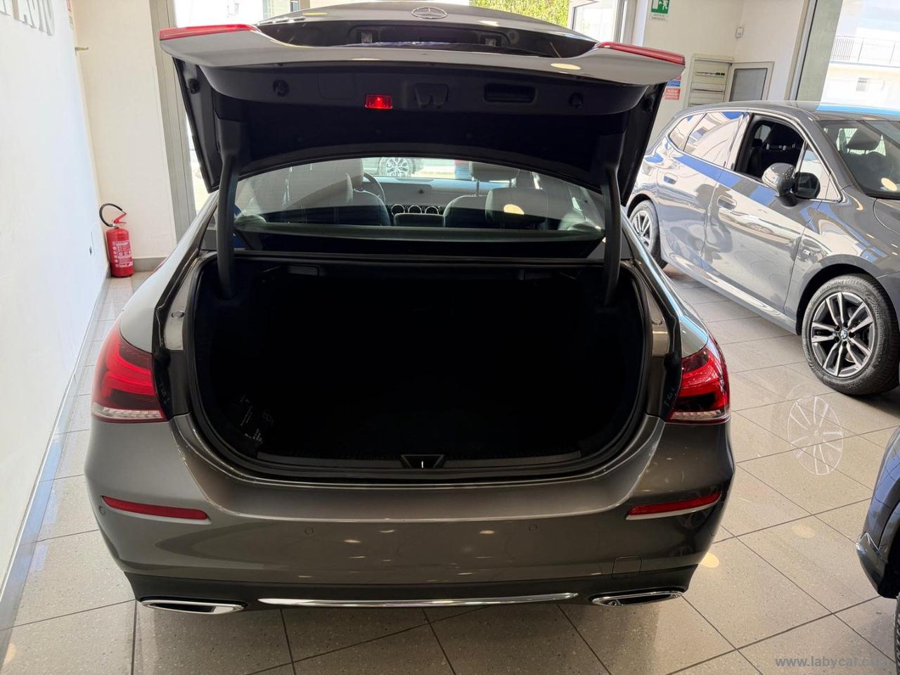 MERCEDES-BENZ A 180 d Automatic 4p. Sport