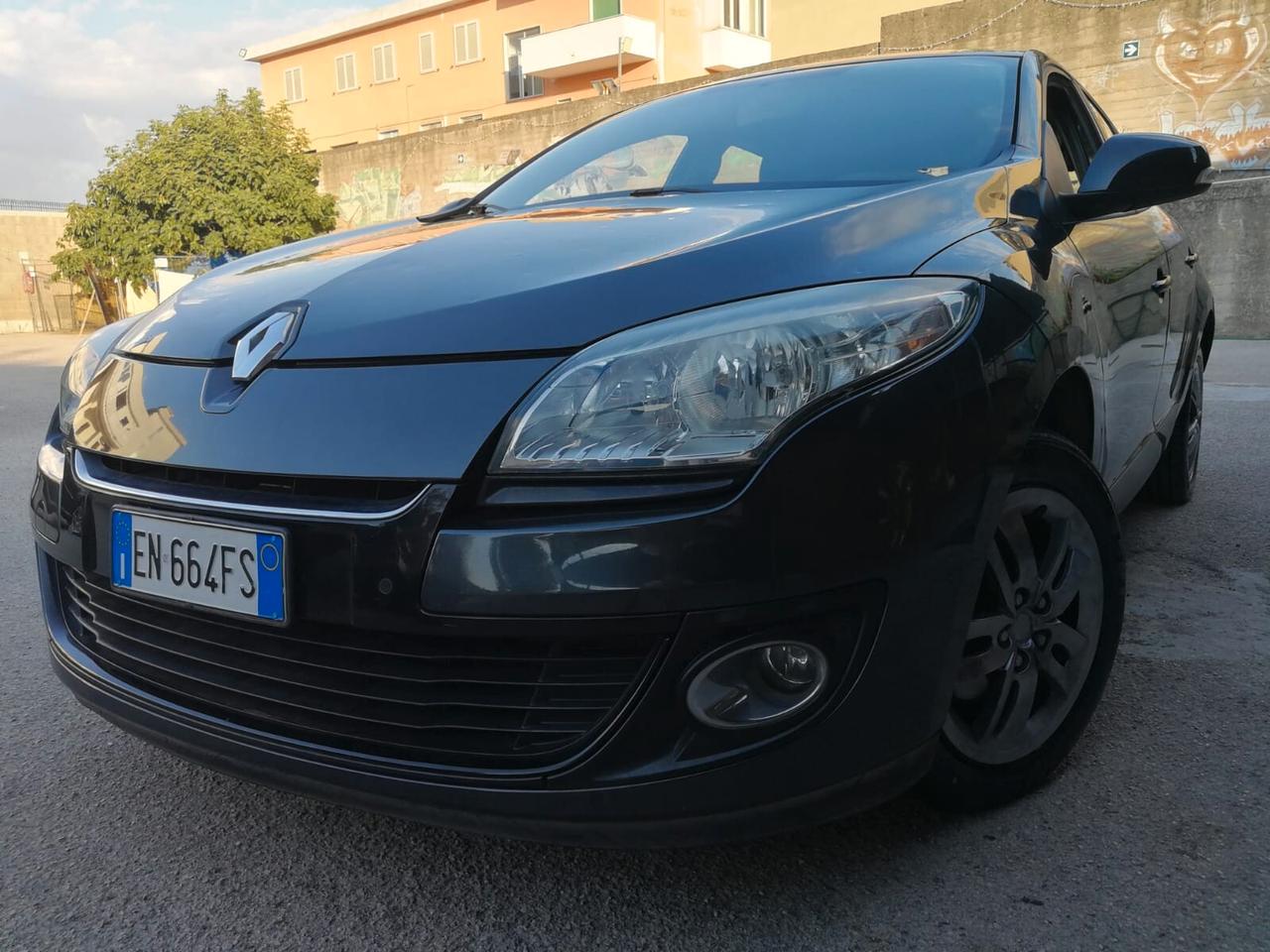 Renault megane 1.5 dCi 110 cv full opt 2012