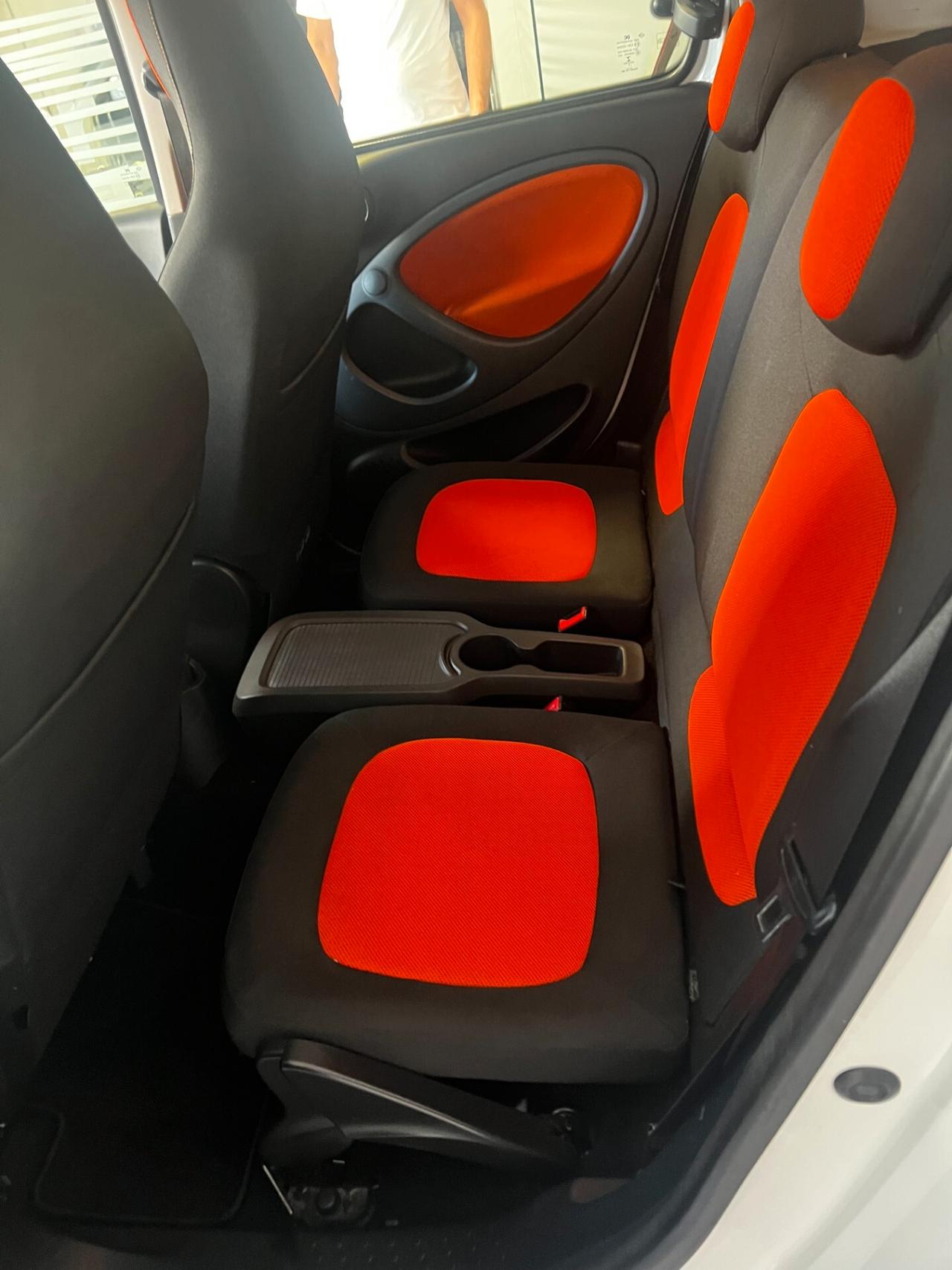 Smart ForFour 70 1.0 Passion NEOPATENTATI