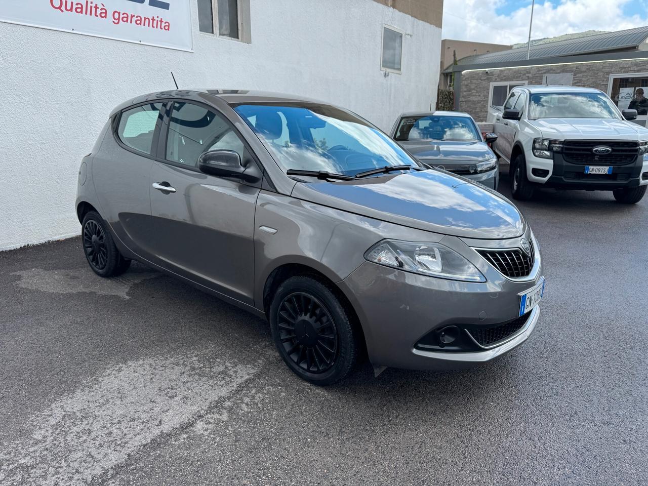 Lancia Ypsilon 1.0 FireFly 5 porte S&S Hybrid UnYca
