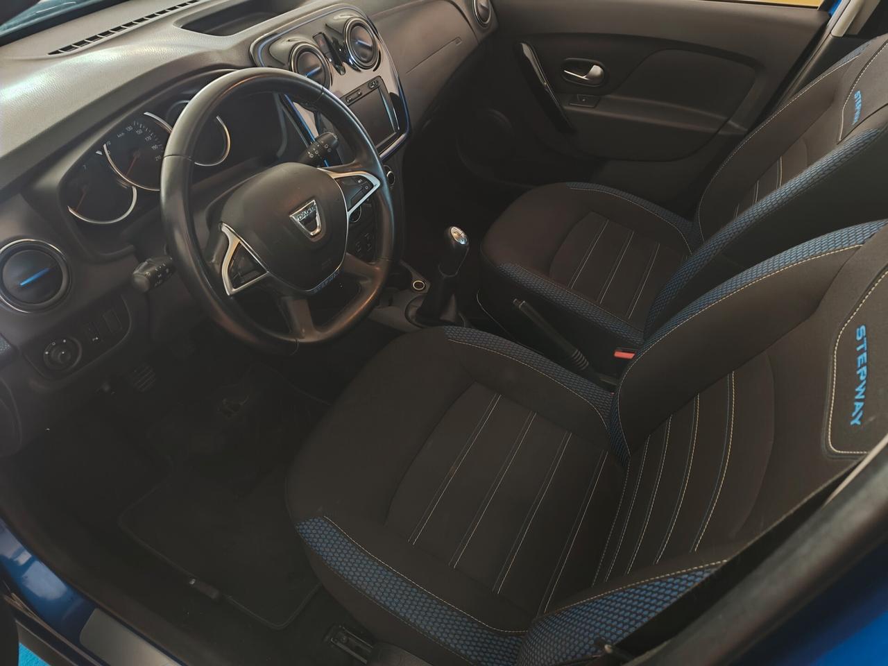 Dacia Logan 1.5 dci Blue 15 anniversario