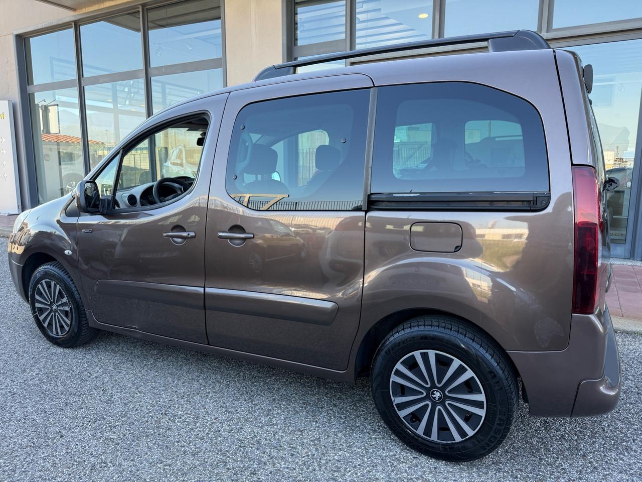 Peugeot Partner Tepee 1.6 HDi 92CV Family