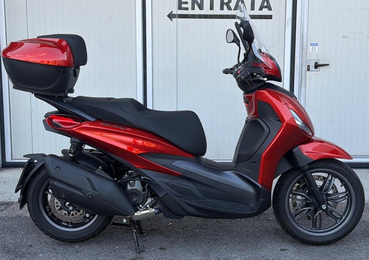 Piaggio Beverly 400 S