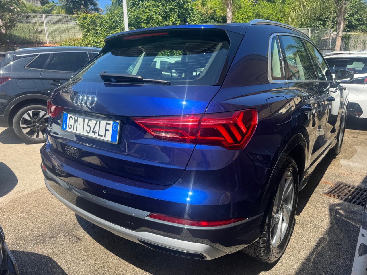Audi Q3 35 TDI S tronic line edition