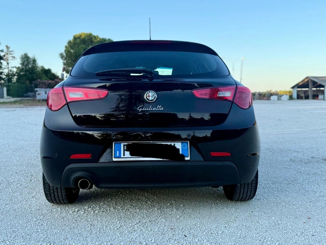 Alfa Giulietta 1.6 JTDm-2 Exclusive EURO6 neopatentati