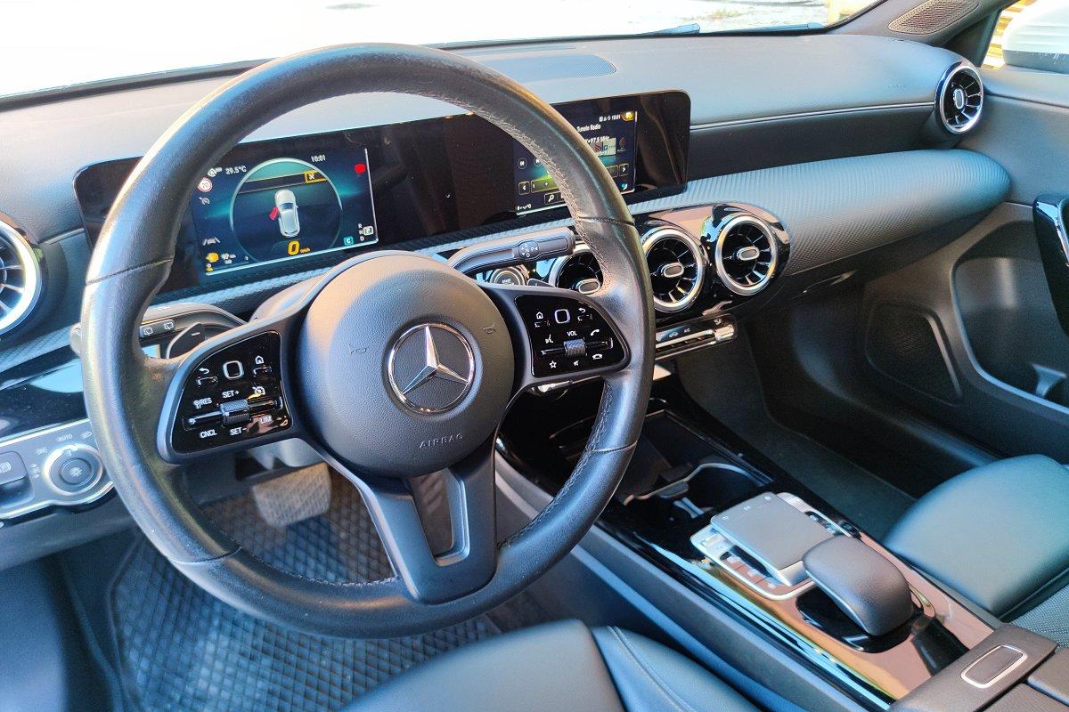 MERCEDES A 180 d Automatic Business Extra