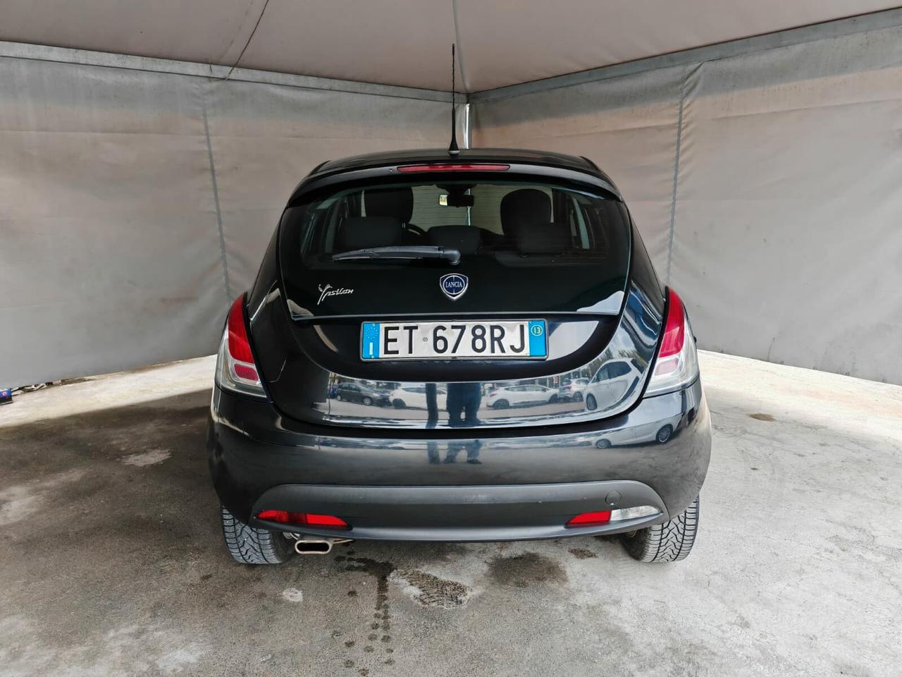 Lancia Ypsilon 1.3 MJT 16V 95 CV 5 porte S&S Platinum