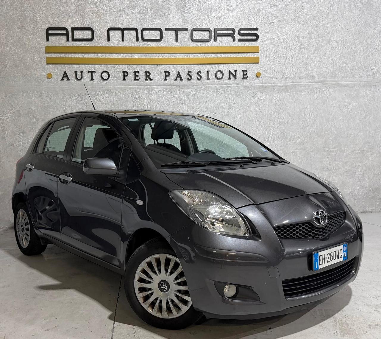 Toyota Yaris Benzina Automatica