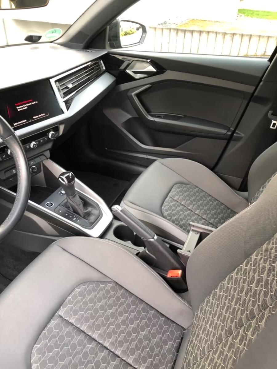 Audi A1 allstreet 30 TFSI S tronic