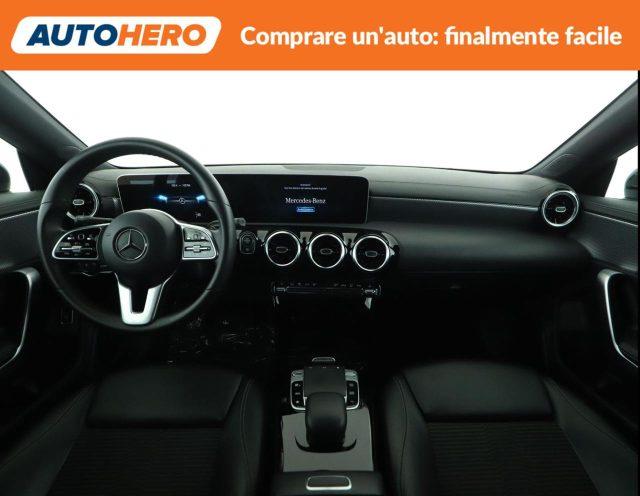 MERCEDES-BENZ CLA 180 d Automatic Sport