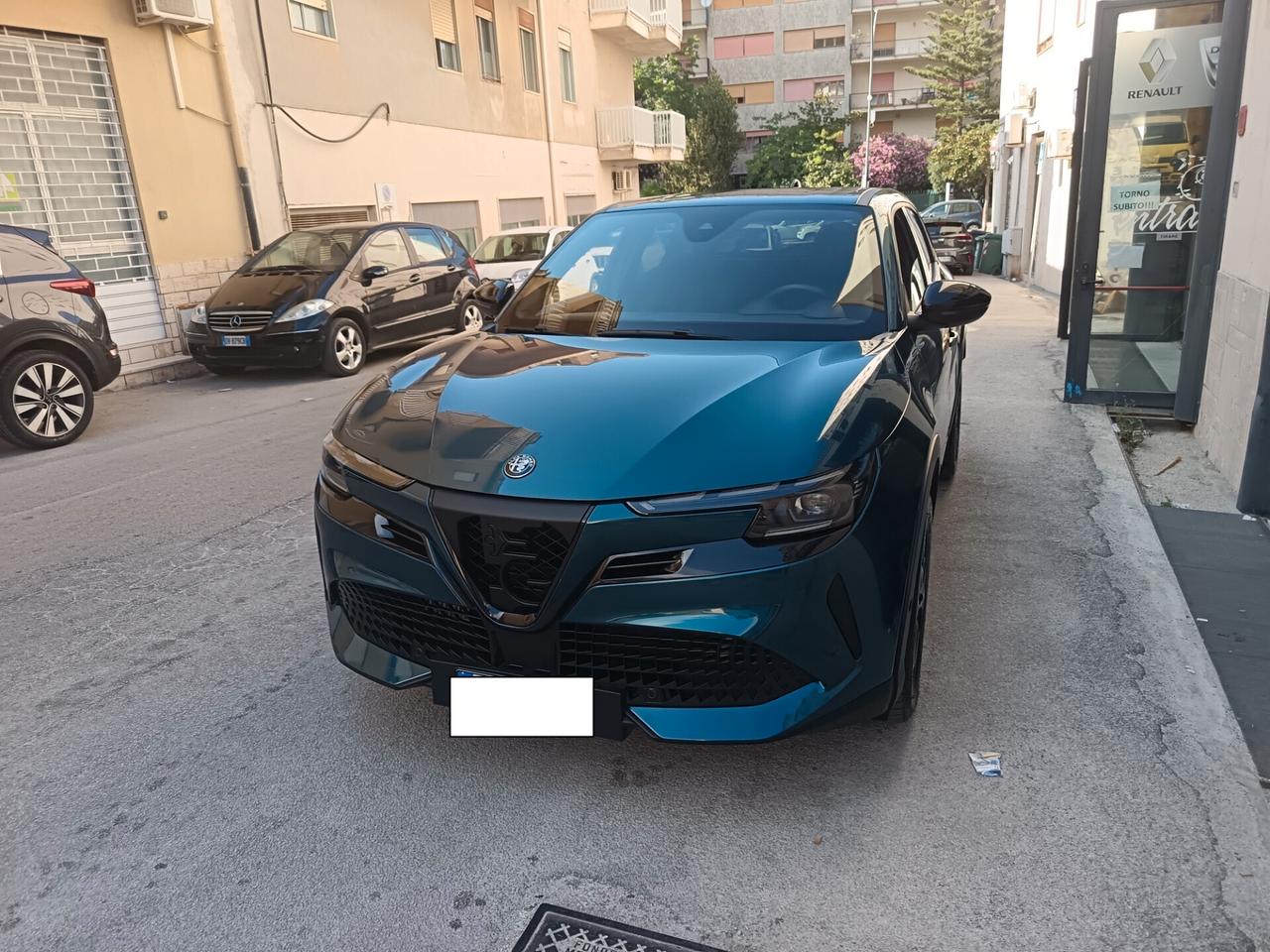 Alfa Romeo Junior Hybrid 1.2 -145 CV EDCT6 Speciale km 19000