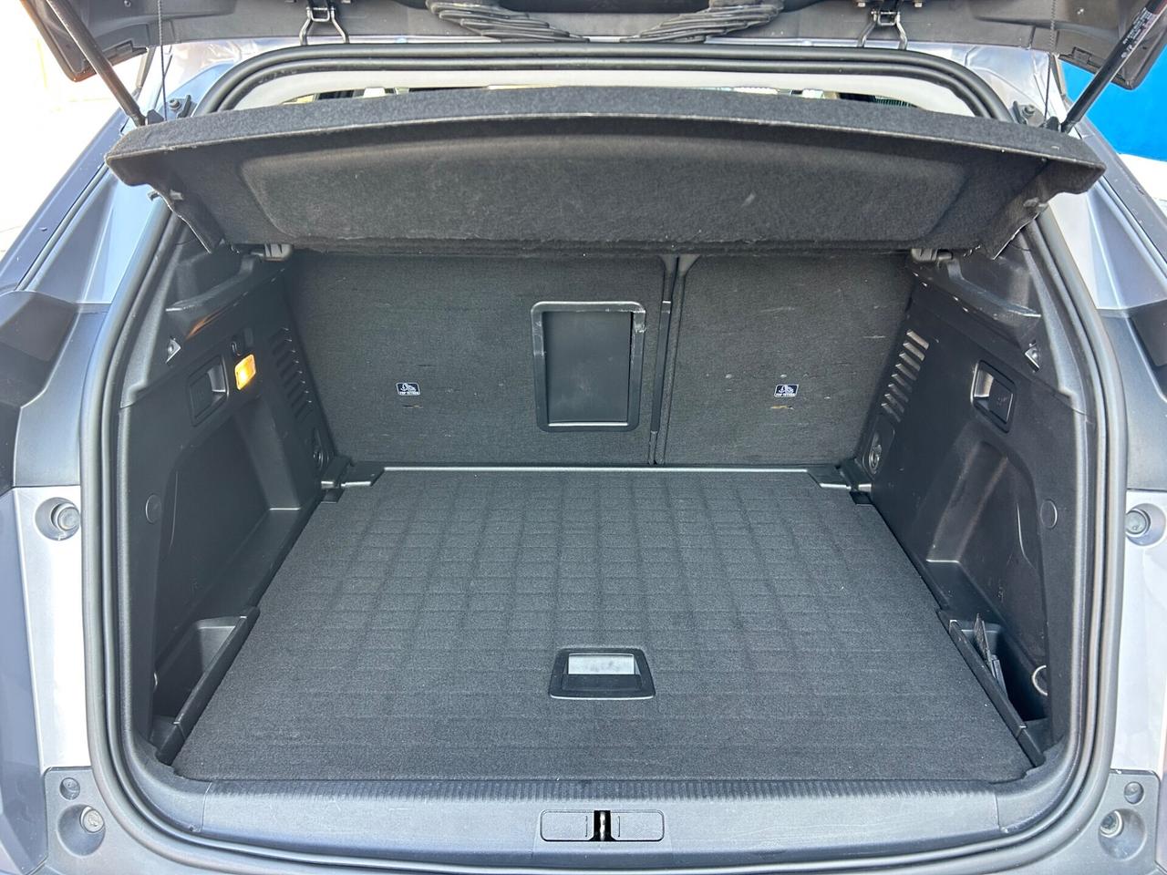 Peugeot 3008 BlueHDi 130 S&S EAT8 Allure Pack - 2022