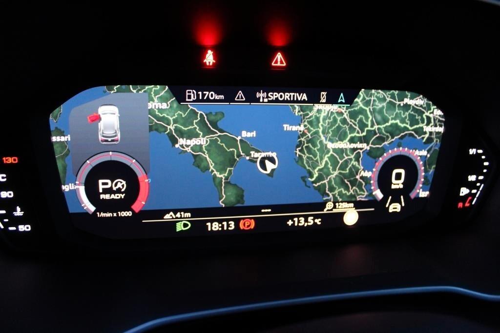 AUDI Q3 2.0 TDI Aut. *4 Telecamere *Matrix