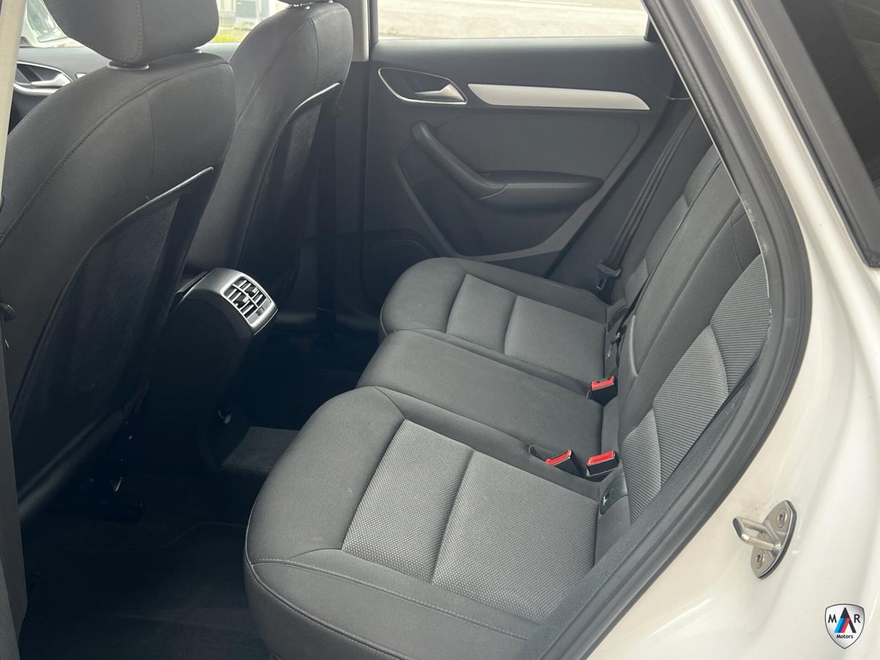 Audi Q3 2.0 TDI 150 CV Business