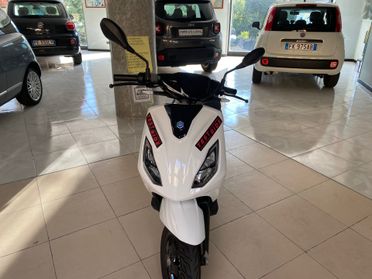 PIAGGIO ONE ACTIVE (2.7 KWH)